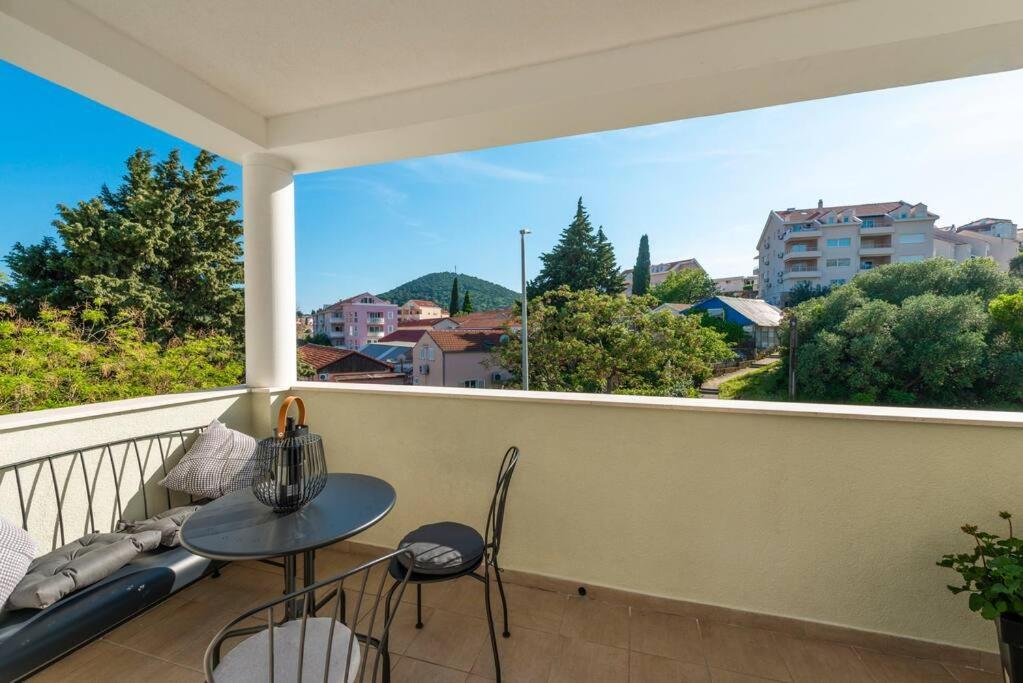 Apartment Kate With Free Parking Дубровник Экстерьер фото